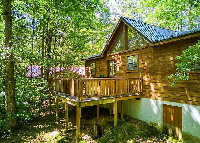Adalynn'S Mountain Retreat-Hot Tub, Cozy Cabin Retreat In The Smokies Comfort & Fun For All