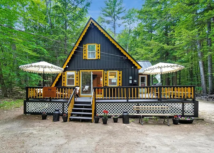 Relaxing A-Frame With Hot Tub And Lake Access