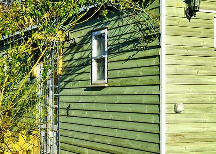 Finest Retreats - Shepherds Retreat At Morrells Wood