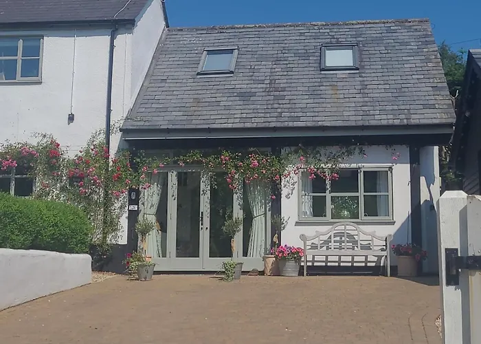 Keep Cottage