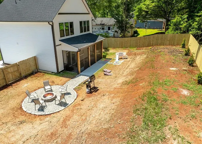 Cottage By Lake Hartwell Cocoa Y Canoes