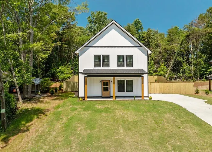 Cottage By Lake Hartwell Cocoa Y Canoes