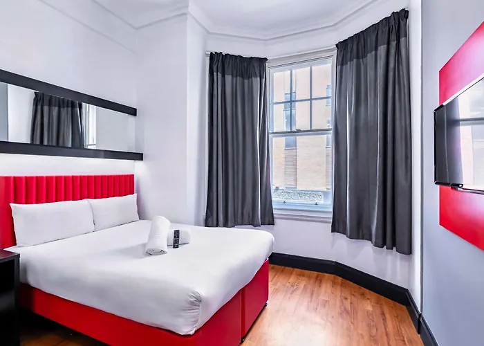 Airport Hotel: Easyhotel Newcastle