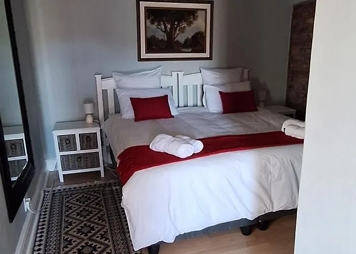 Firehouse Selfcatering Garden Cottage No 1