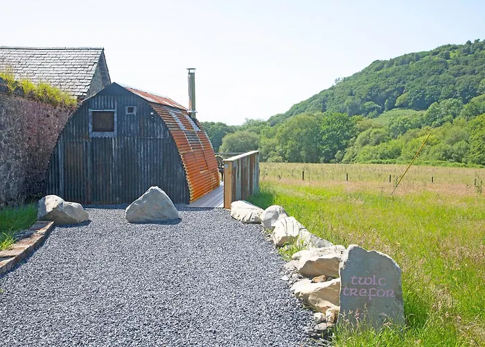 Scenic Pet Friendly Pod In Talybont Aberystwyth