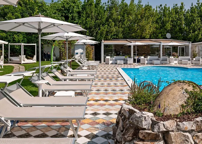 Hotel con piscina: B&B Villa Corte Degli Dei