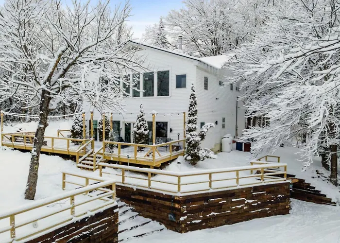 Maple Pine W Hot Tub Pool Table 3Min To Mount Snow