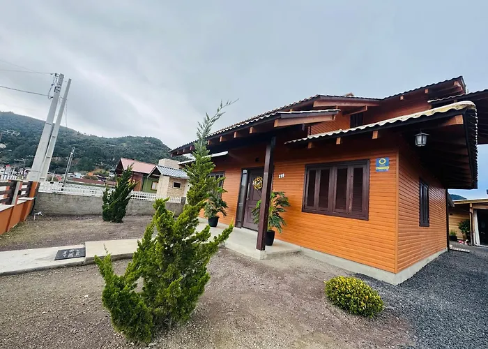 Alojamento com o café da manhã Apenas: Casa De Temporada Vo Laura