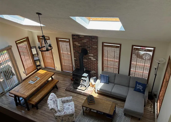 Ash Cottage In Poconos Near Camelback & Kalahari