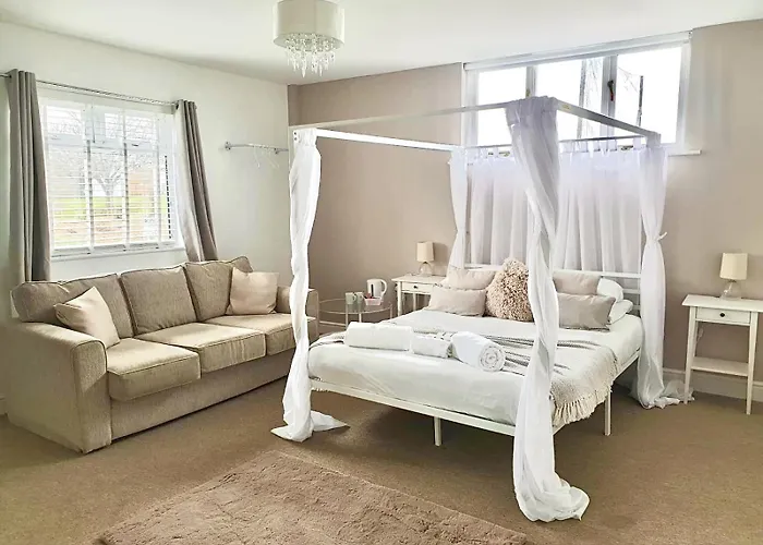 Mendip Spring Golf And Country Club