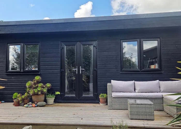 The Little Cabin