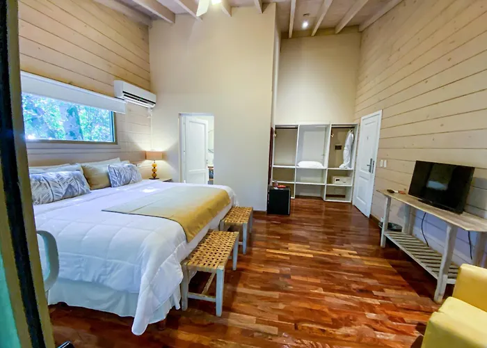 La Reserva Virgin Lodge
