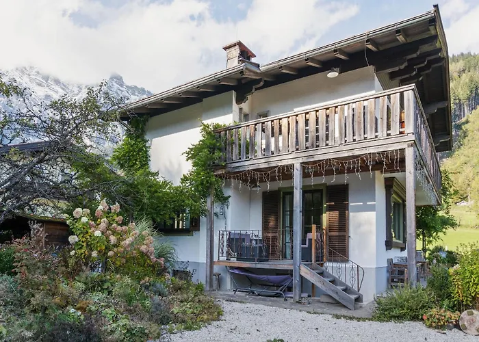 Chalet In Leogang Near Ski Lifts