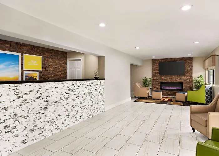 Days Inn By Wyndham Anderson