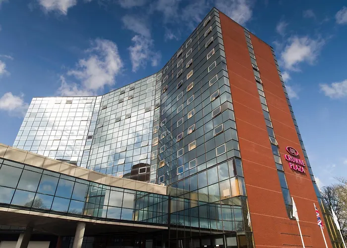 Crowne Plaza By Ihg