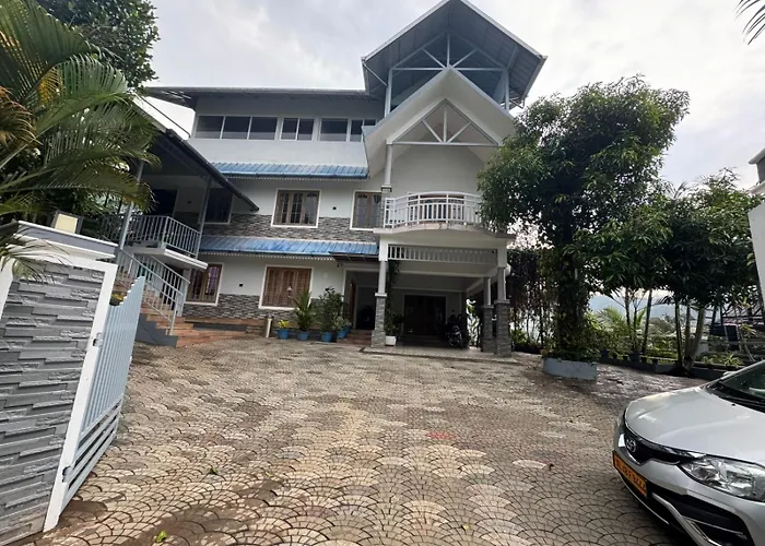 Pets Allowed Hotel Munnar Blue Mist