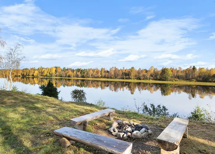 Suvantokoto Riverside Log Cabin