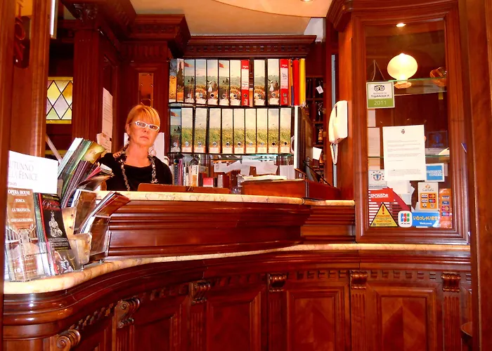 Hotel Lux