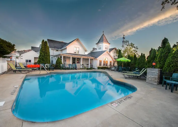 Ourguest Inn & Suites Downtown Port Clinton