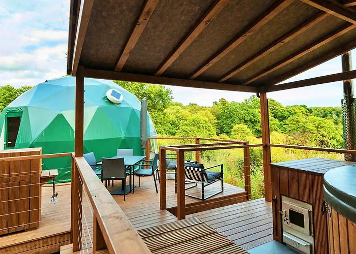 Finest Retreats - Scotney Luxury Dome