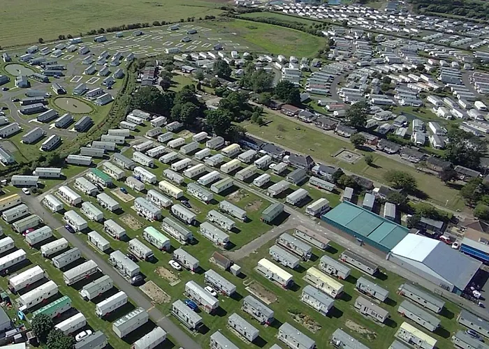 2 Bedroom Caravan Sleeps 6 -Free Parking -Tv -Wifi