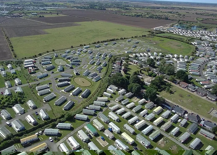 2 Bedroom Caravan Sleeps 6 -Free Parking -Tv -Wifi