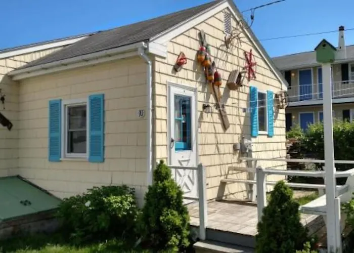 Little Miss Cottages - Two Bedroom Cottage - 10
