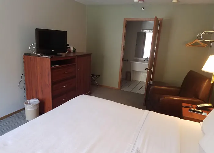 The Ozarker Lodge