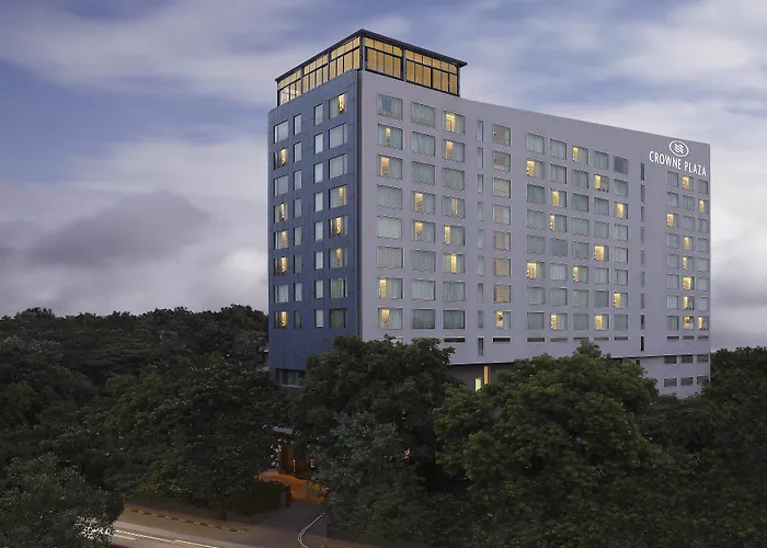 5 star hotel: Crowne Plaza Pune City Centre By Ihg
