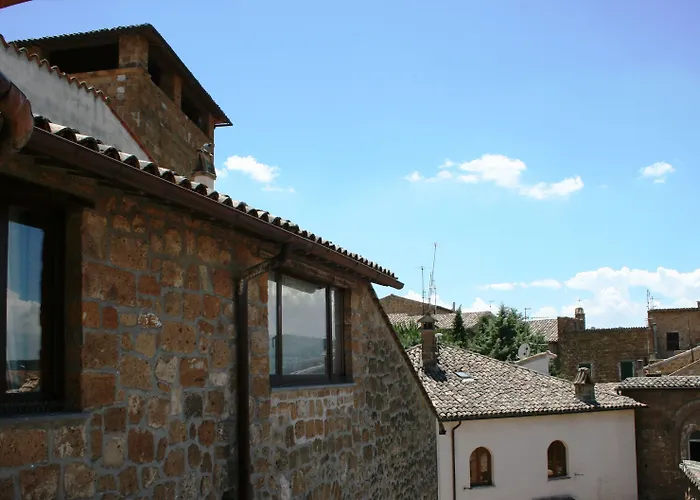 Palazzo Piccolomini