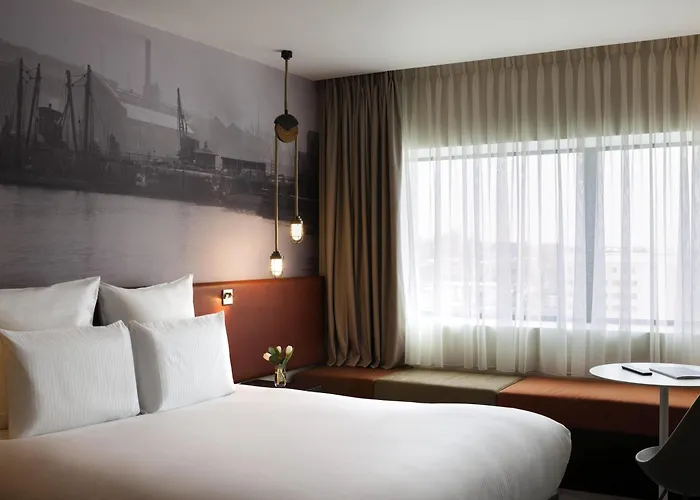 Pullman Liverpool