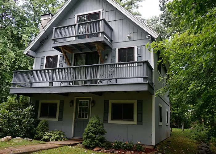 Cheerful Chalet