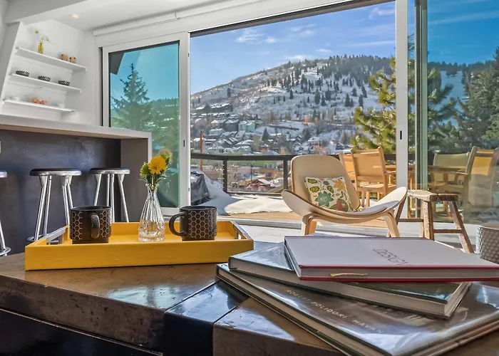 Mainstreet Masterpiece - Stunning Views