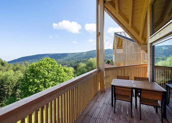 Schwarzwalddeck Deckhäuser