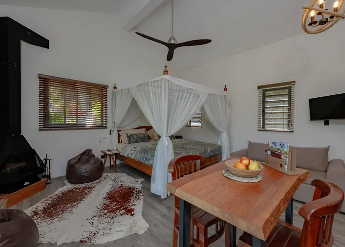 Tree Top View Lodge