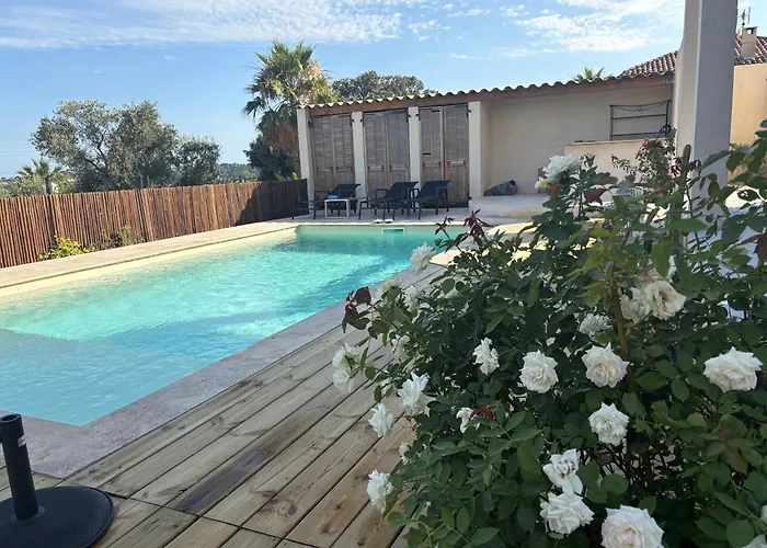  Nomade Proche De Cannes