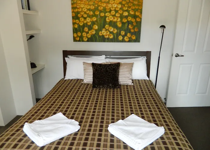 Margaret River Hideaway & Farmstay