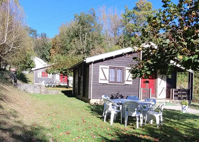 LES CHALETS de MONTORGUEIL
