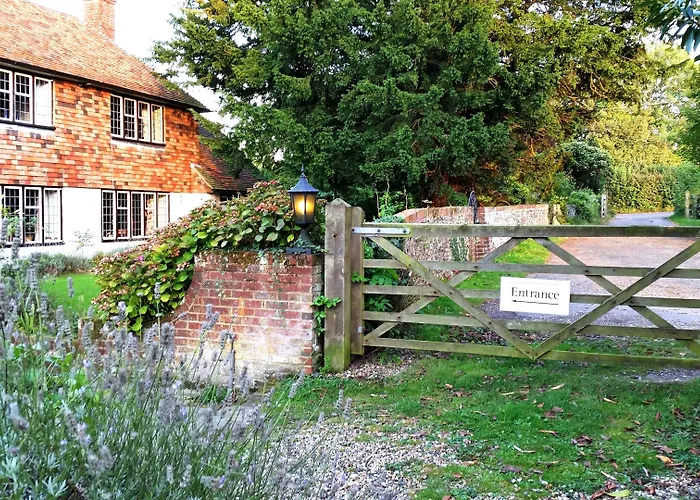 Iffin Farmhouse