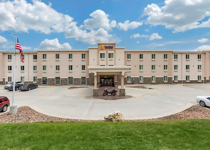 Comfort Inn & Suites Near Mt Rushmore