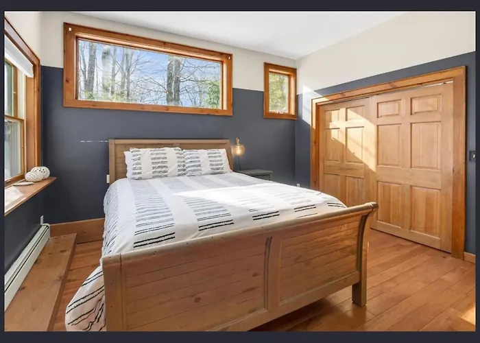 Slippery Slope Chalet, Hot Tub, Arcade, Firepit, 5 Min To Base, Nightlife And Restaurants