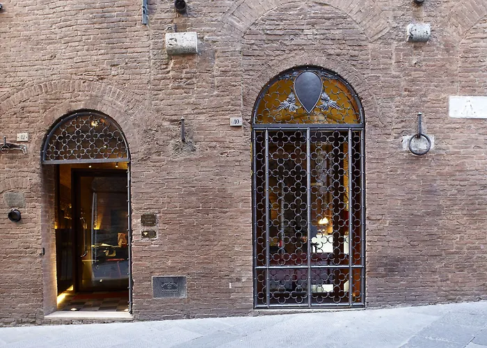 Palazzetto Rosso - Art