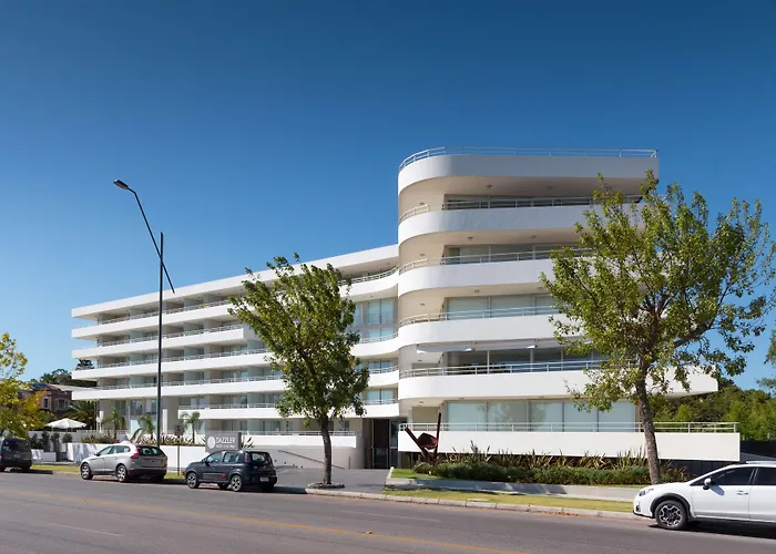 Perros hoteles Dazzler By Wyndham Colonia