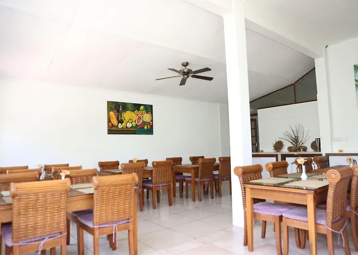 Le Surmer Self Catering Chalets