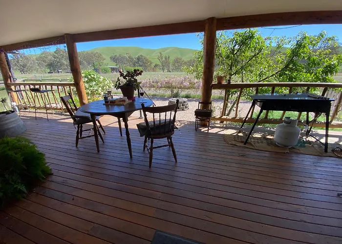Starlight Lodge