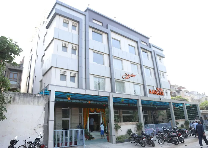 Сity center hotels Aangan