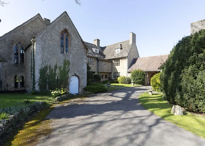 Charney Manor