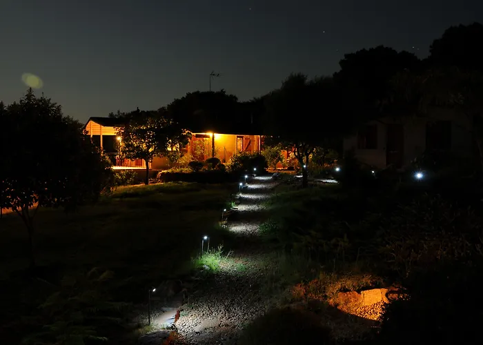 La Cerca Del Alcornoque