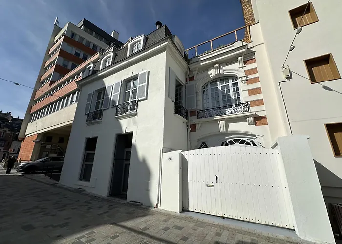 La Villa Barillerie - 24 pers - 1870 - Centre Ville