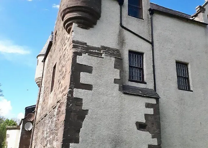 Hallgreen Castle